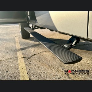 GMC Sierra Side Steps - E-Power Running Boards - Crew Cab - Body Armor 4x4 (2007-2018)