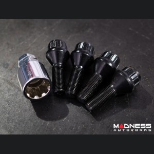 Alfa Romeo 4C Wheel Locks - Black