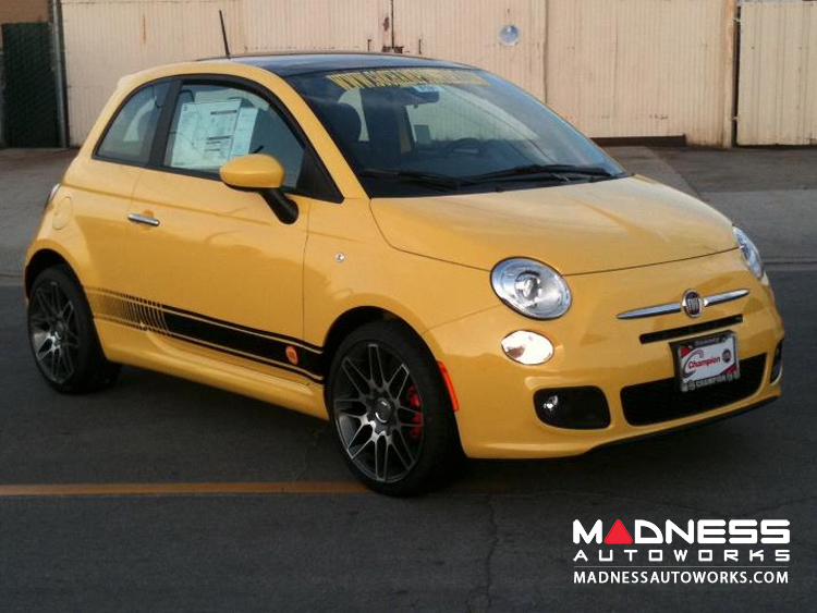 Yellow FIAT 500 Sport